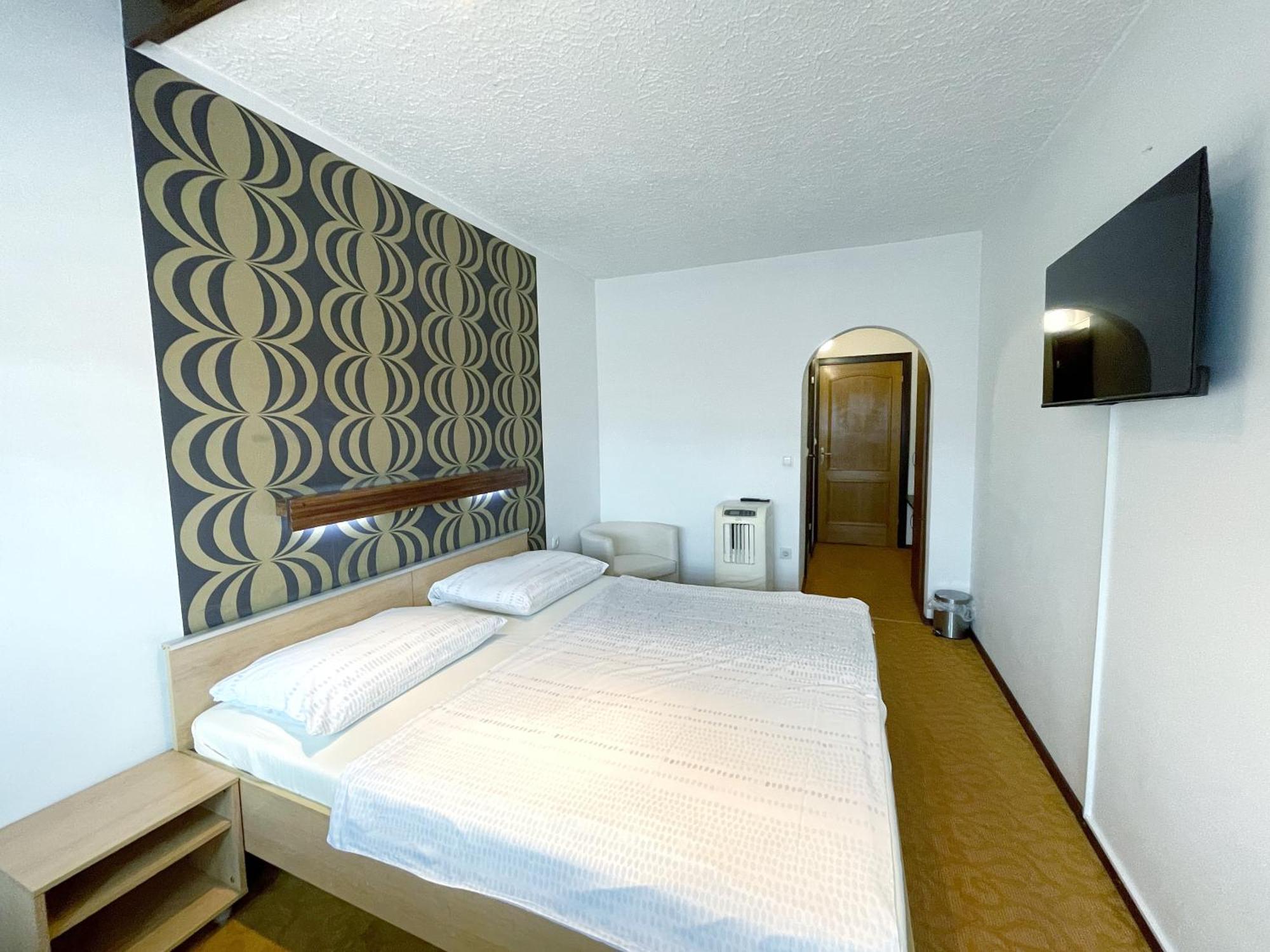 Reich Motel Velenje Eksteriør bilde